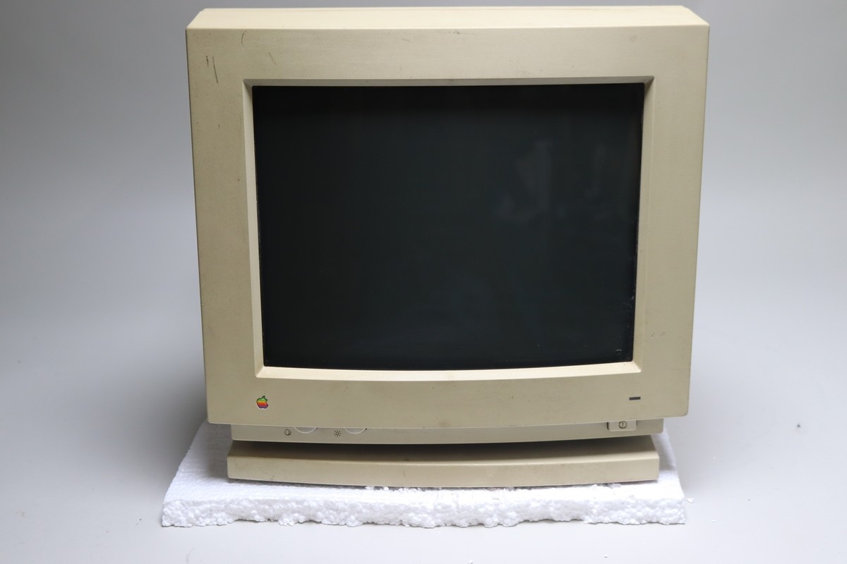 Apple Macintosh Color Display 13