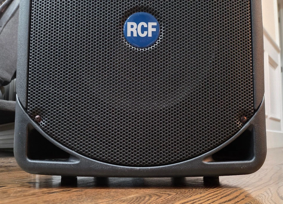RCF ART 312-A 12”  2-Way Speakers Peak Power 800 Watt DJ Speakers - Image 3 of 4