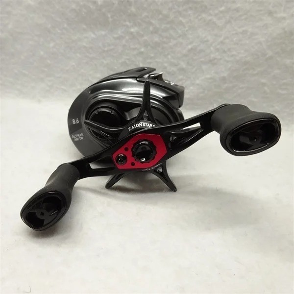 Near Mint DAIWA 20 ALPHAS AIR TW 8.6R Baitcasting Reel Japan USED