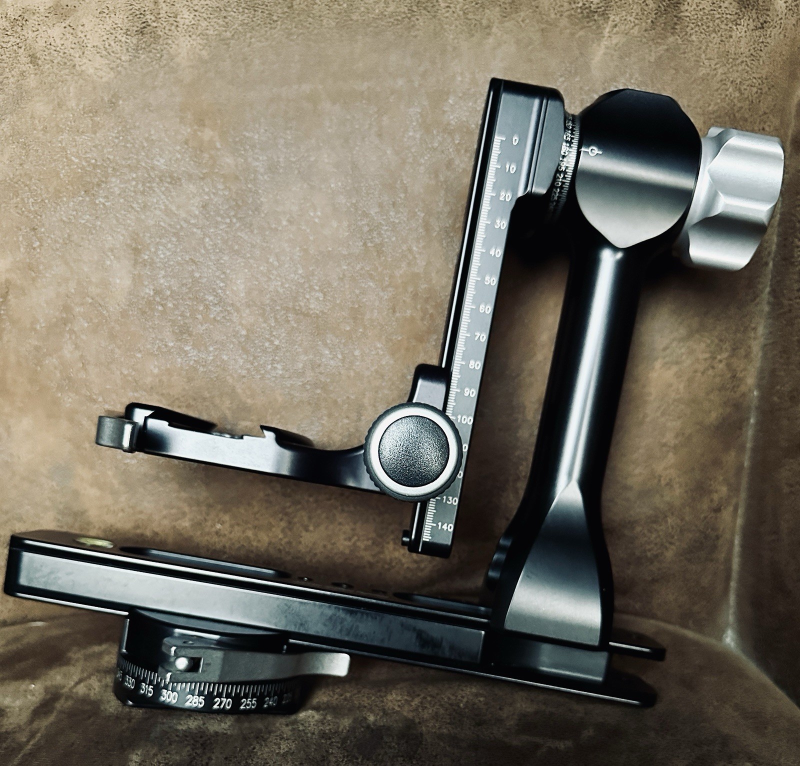 Really Right Stuff RRS PG-02 MK I Pano-Gimbal Head Used w/ Lens Coat Bag, Pouch