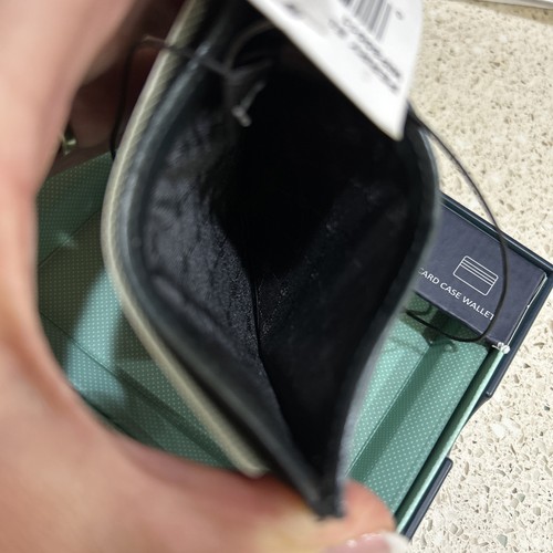 $39.50 Perry Ellis Portfolio Men's Black Genuine Leather Credit Card Case Wallet - Picture 3 of 4