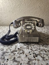 Crosley Brand Vintage Classic 50's Tiffany Push Button Desk Phone Silver 2003