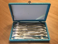 Set of 6 Stainless Steel Curved Handle Spread Knives ~ Cheese/Butter 8 1/4 in.