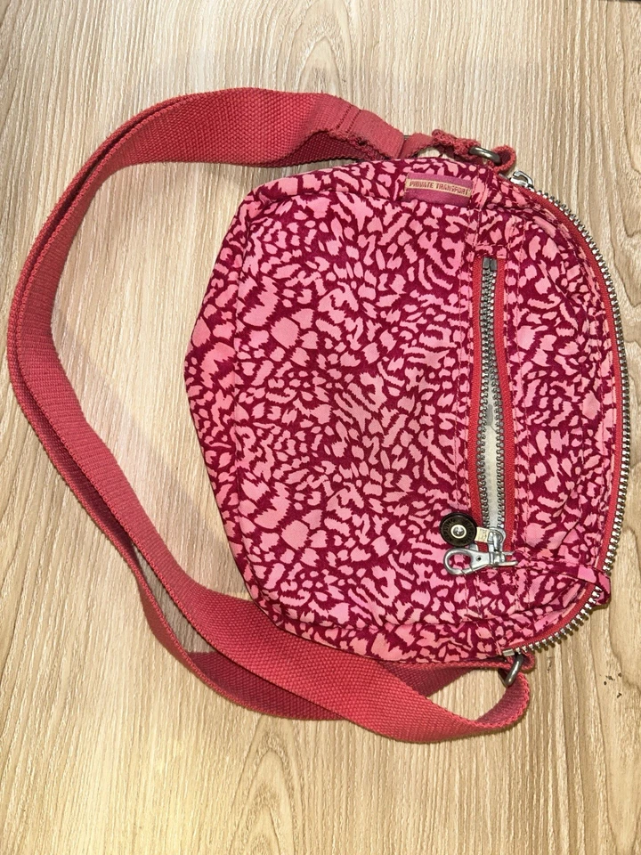 Kipling Small Crossbody Bag Cheetah Leopard Print Adjustable Strap Zip Pockets - Image 4 of 4
