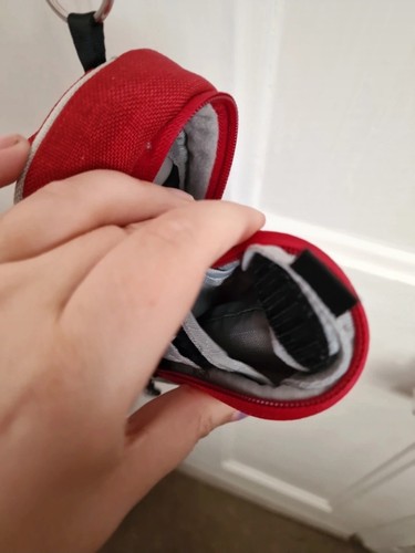 New Red Crumpler Bag for Cameras and Small Devices Electronics Bag Travel Bag - Picture 5 of 11