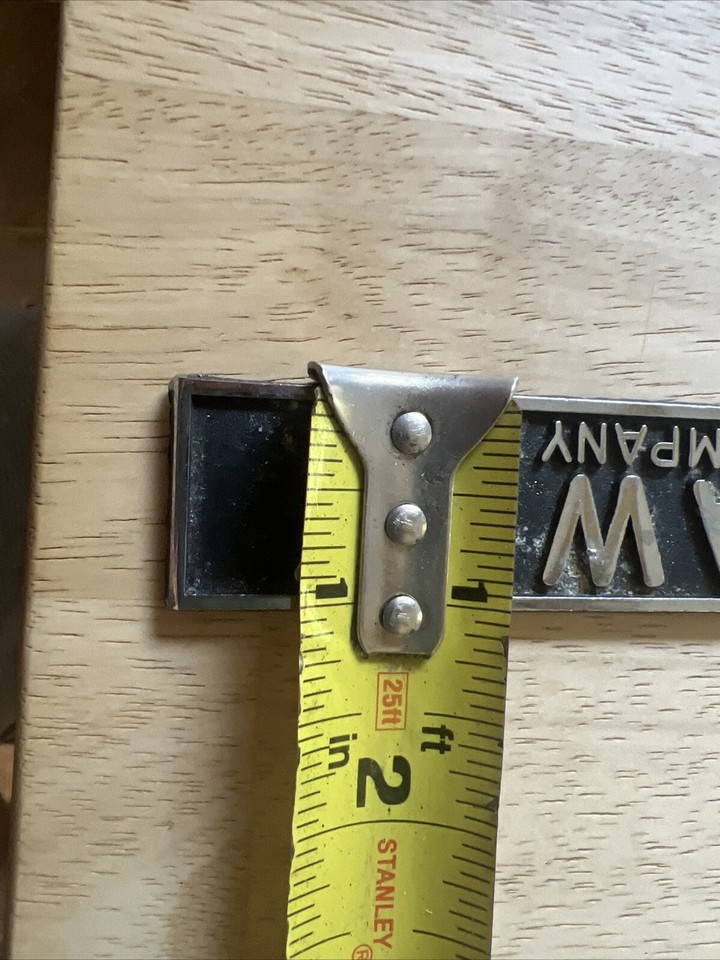 Vintage Metal Dealer Dealership Car Emblem / Badge Gassaway Motor