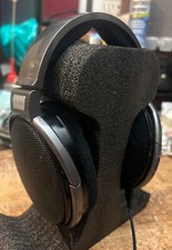 Legendary Sennheiser HD650 Headphones - Working Perfectly and Looking Mint Too 