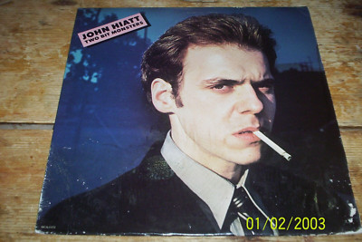 JOHN HIATT ( TWO BIT MONSTER ) 1980 U.S. MCA Records VINYL LP vg NM-