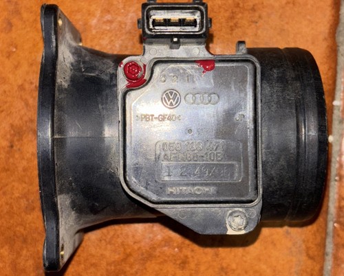 Luftmassenmesser Audi A3 8L A4 B5 Passat 3B AFH60-10B 058133471 Luftmengenmesser