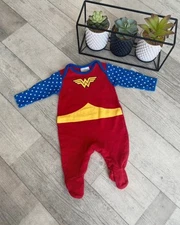 Baby Girls Mothercare Up To 1 Month (10lbs) Wonder Woman Sleepsuit Romper 