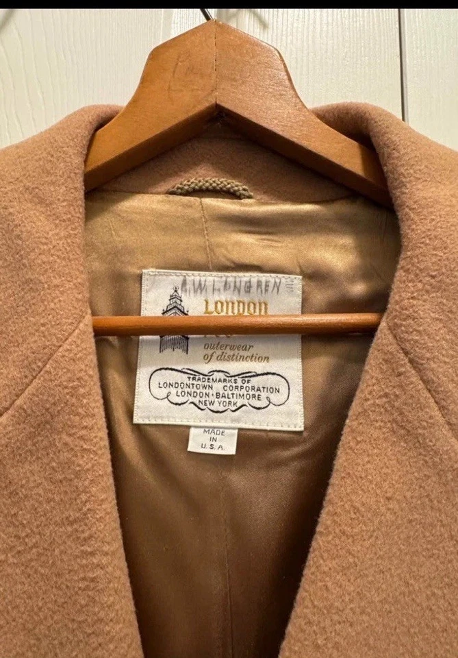 Vintage Men’s  London Fog Camel Trench Coat 100% Wool Union Made with belt  - Image 3 of 4