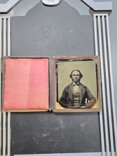1800s picture frame Gold Foil lining Glass photo negative in fair condition H5