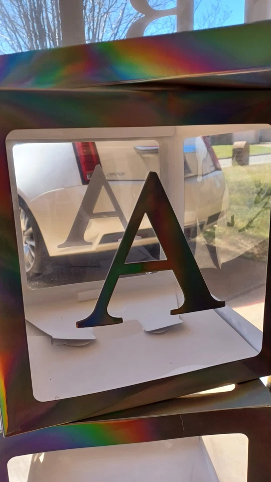 Letras plateadas para bebés Foto 3 de 4