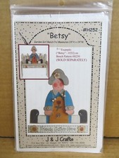 J  J Crafts H252 Betsy - Friends Gather Here DIY Woodworking Pattern Kit