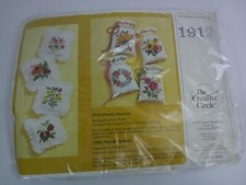 Creative Circle Crewel Embroidery Kit 1912 Pretty Parcels Floral 4x6