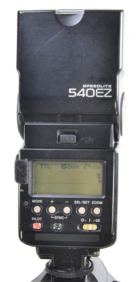 Canon 540EZ Speedlite Zoom Flash For 35mm SLR Film Camera, see