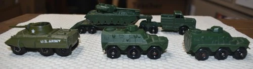Lot of 5 Vintage Military Vehicles - Matchbox Lesney  (4) & Playart (1)