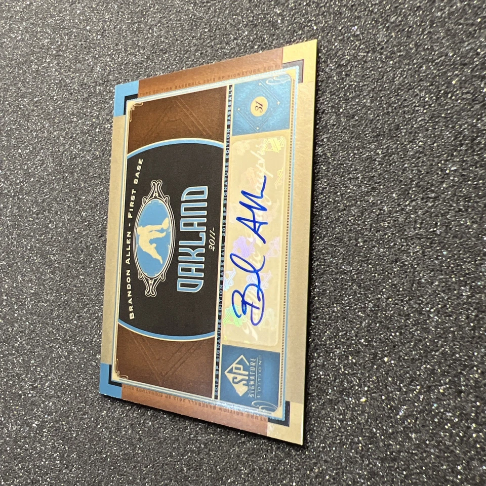 2012 UD SP Signature BRANDON ALLEN #7 Oakland Rookie AUTO - BASEBALL CARD - Image 3 of 4