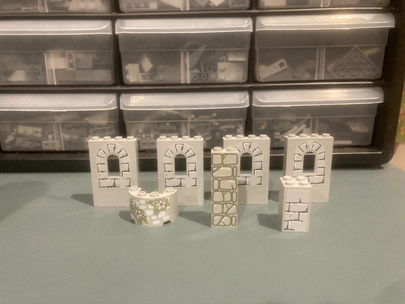lego castle parts lot x7