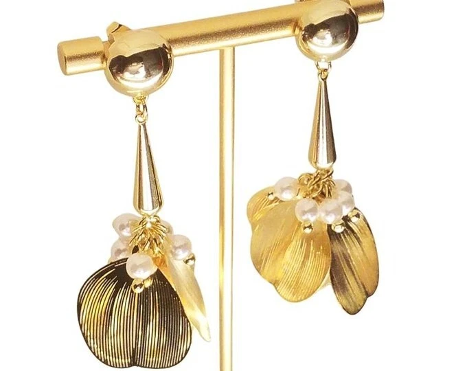 Abstract Flower Gold Metal Earrings, Filigree,  Art Deco, Hollow Out, Handmade - image 3 of 4