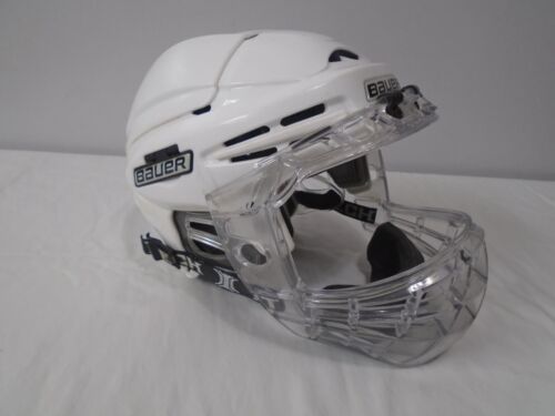 Bauer BHH9900M Senior Hockey Helmet Size Medium w/ Itech Clear Face Guard