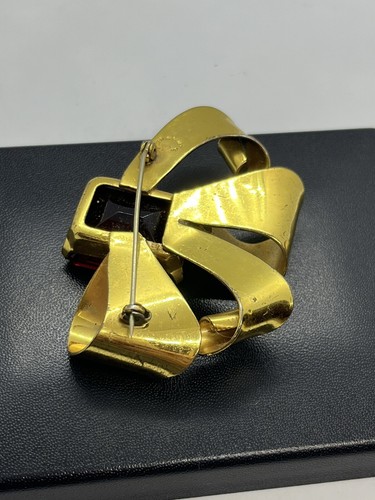 Coro signed gold over sterling silver large bow brooch pin red glass stone - Picture 9 of 14