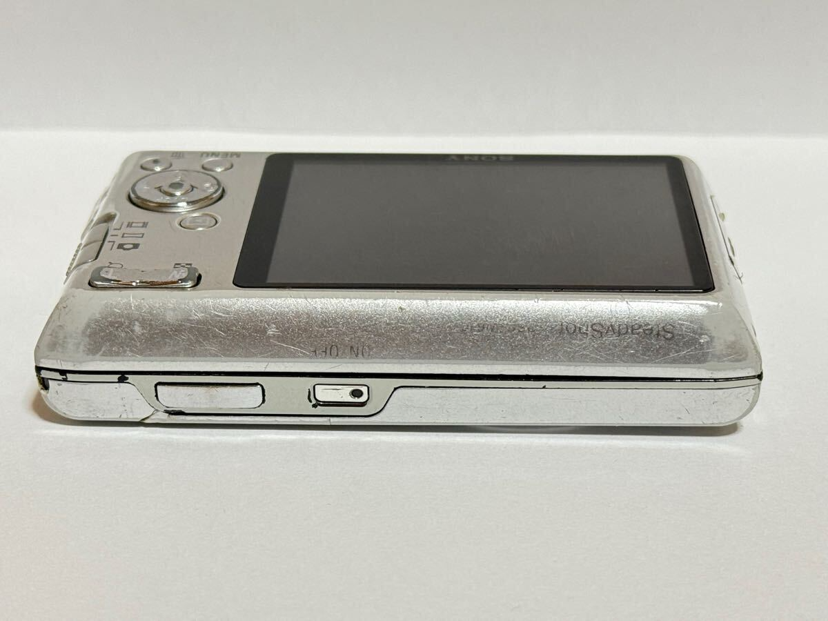 【未使用品級】 SONY Cyber-shot DSC-W610 シルバー Sony Cyber-shot DSC-W610 14.1MP Digital Camera - Silver for