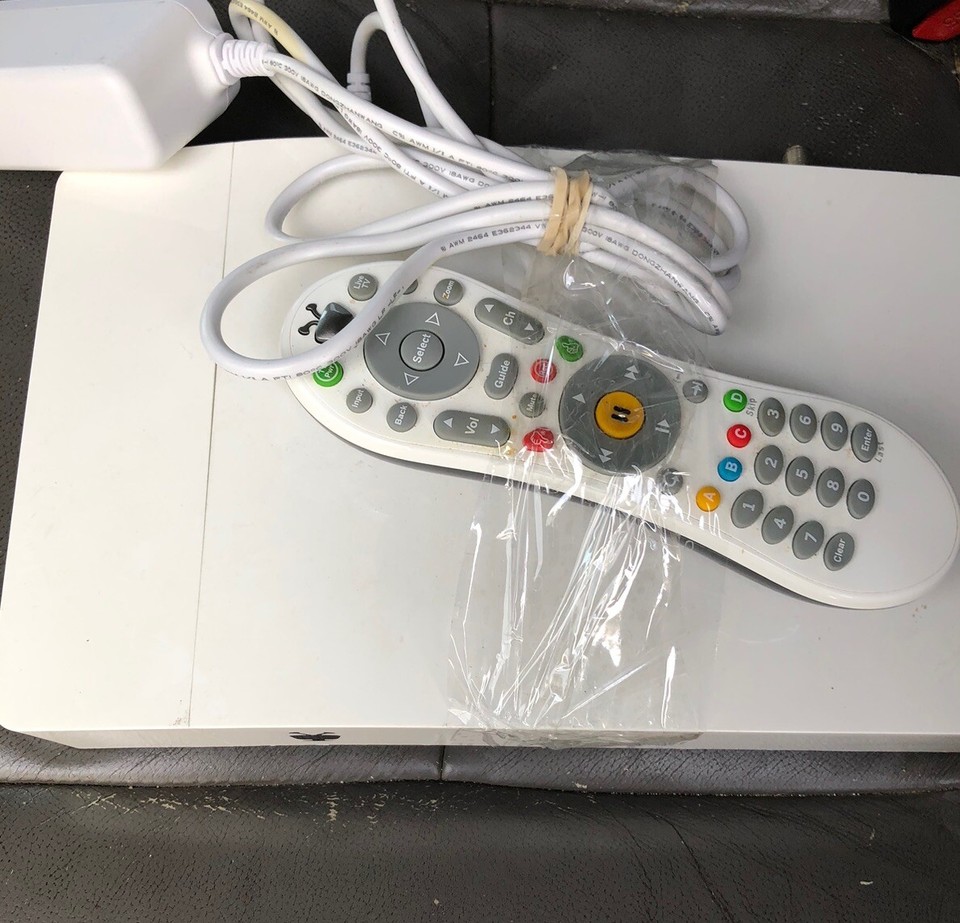 TiVo Bolt DVR 500GB 4K UHD Media Streaming TCD849500 w/ Remote eBay