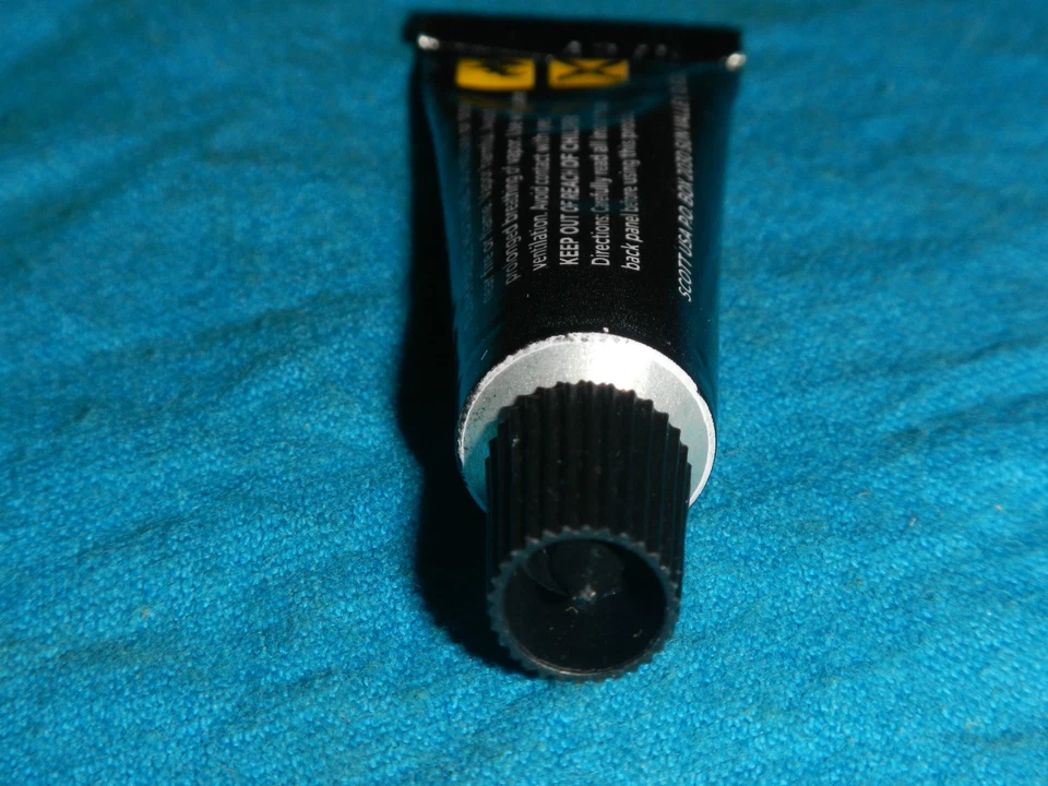 SCOTT GRIP STICK 4ML HAND GRIP CEMENT GLUE ADHESIVE HONDA CA100 CA200 CB100 CA - Image 4 of 4