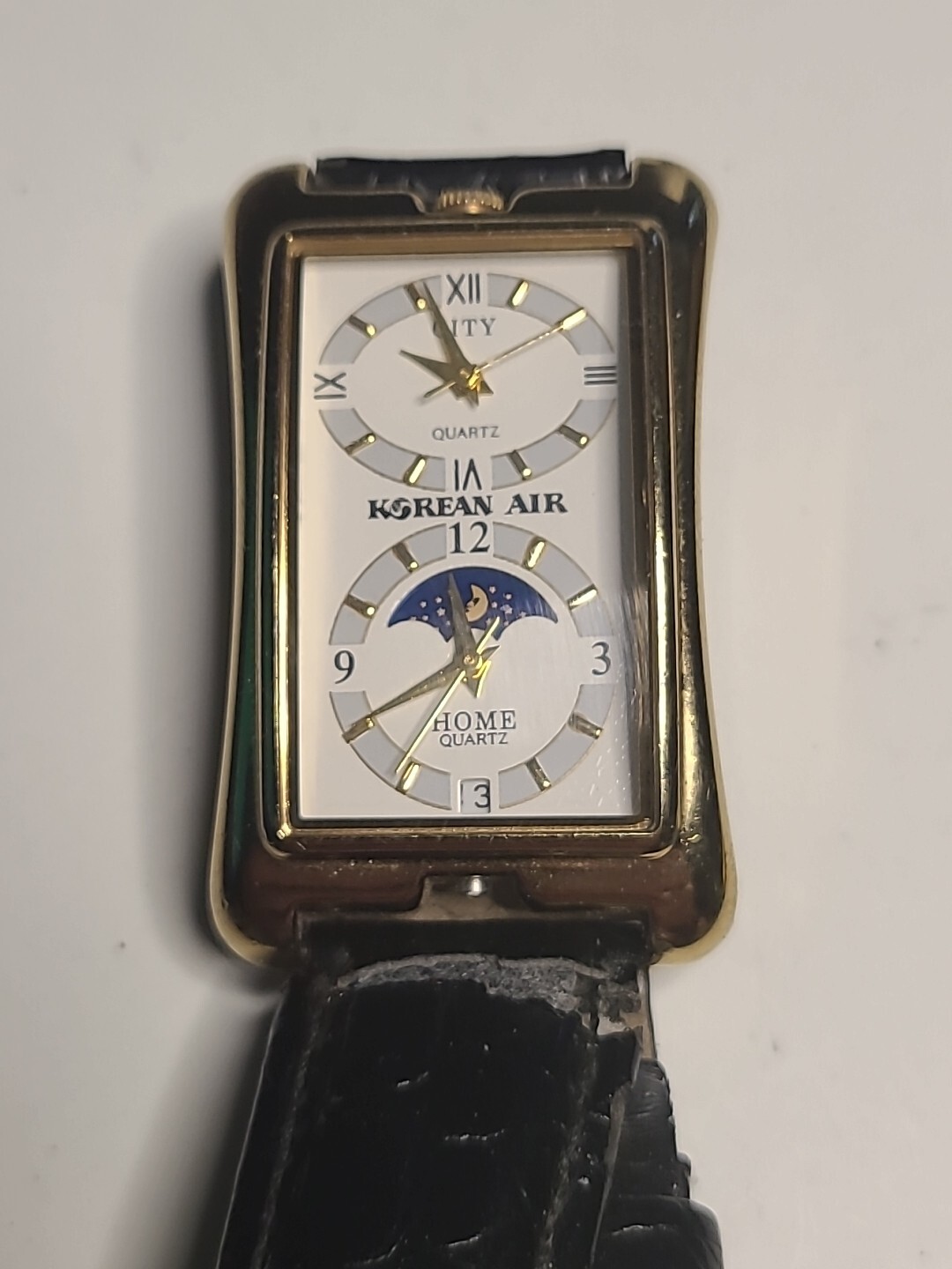 Korean Air Golden Tower Quartz Moon Phase Watch