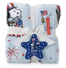 Peanuts Berkshire Snoopy VelvetLoft 60 x70 Throw Blanket Light Blue NWT