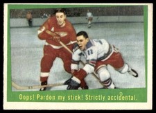 1959-60 Topps Hockey Cards 22