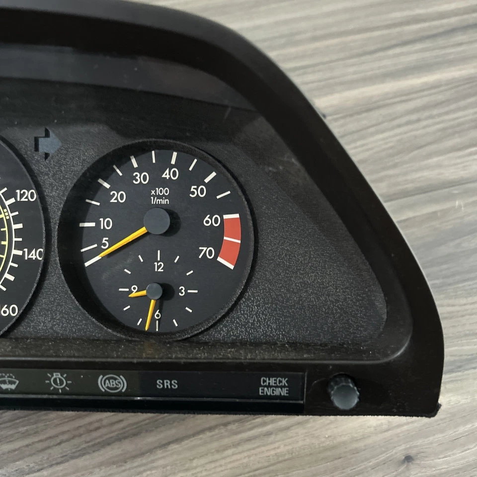 89 90 91 Mercedes 300se w126 medidor de cluster velocímetro MPH 168k 1265424160 - Imagem 4 de 4
