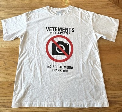 VETEMENTS Anti-Social T-shirt White Size: Size L
