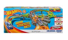 HOT WHEELS Action Colossal Crash Track Set 5ft Motorised Boosters NEW See Info