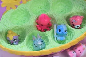 Lot of  40 Hatchimals CollEGGtibles Mini Figures and plush