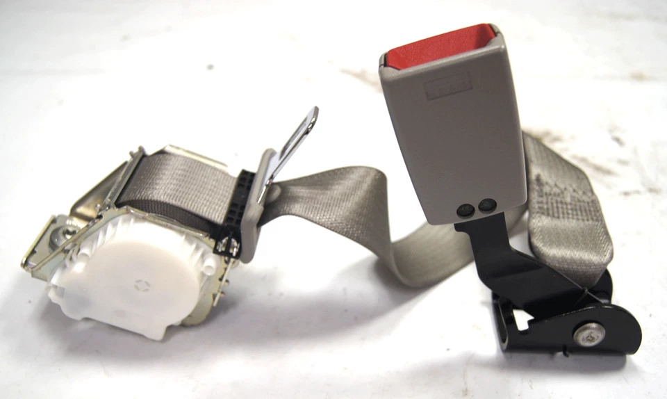 Cinturón de seguridad central trasero Chevy Impala 2008-2016 gris titanio nuevo 25909318 19180840 Foto 2 de 4