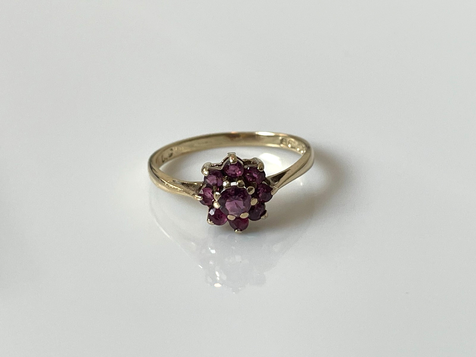 1981 Ruby Ring 9ct Gold Ruby Flower Cluster Ruby … - image 5