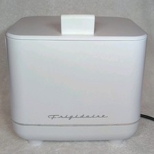 Frigidaire Portable 6-Can Insulated Mini Frid...