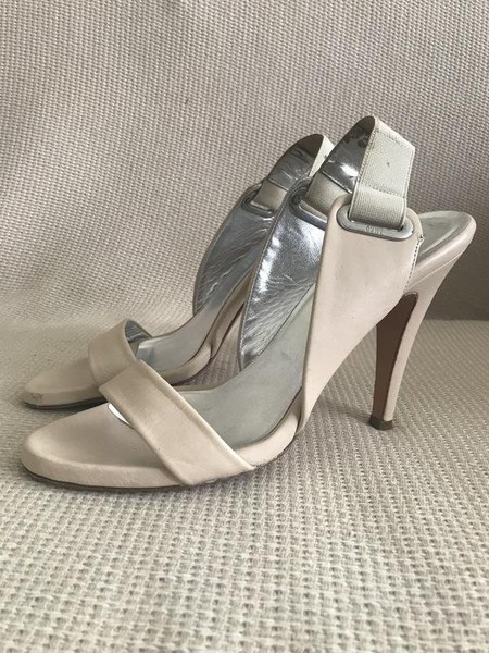 Women DKNY Heels Beige Leather 39