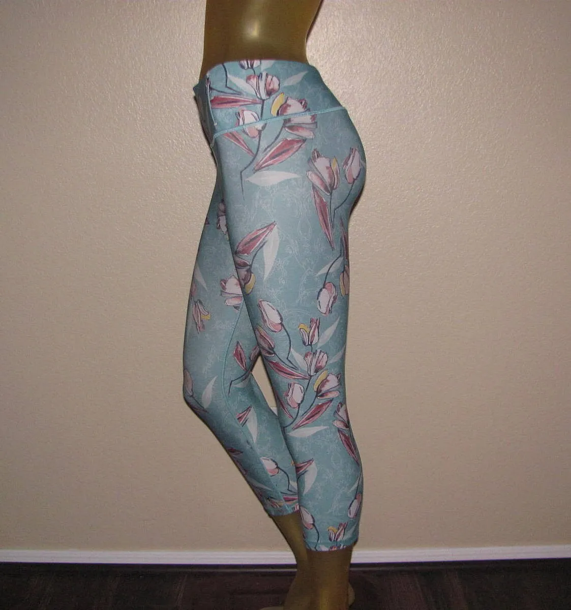 Calia Leggings Carrie Underwood Size S Workout Gym Yoga