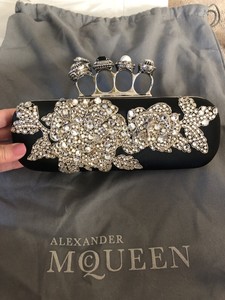 alexander mcqueen knuckle clutch