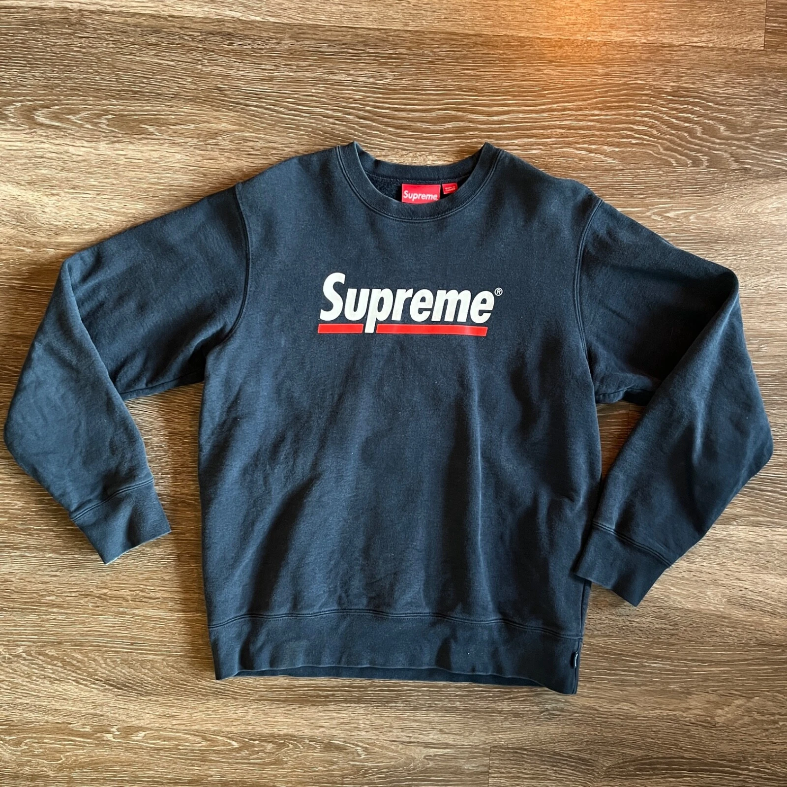 Col rond logo Supreme Underline bleu marine (SS20SW33) taille Medium