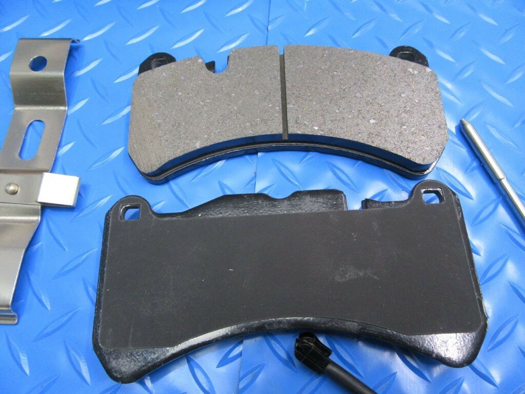 Maserati GranTurismo Gt front brake pads rotors LOW DUST TopEuro #7786