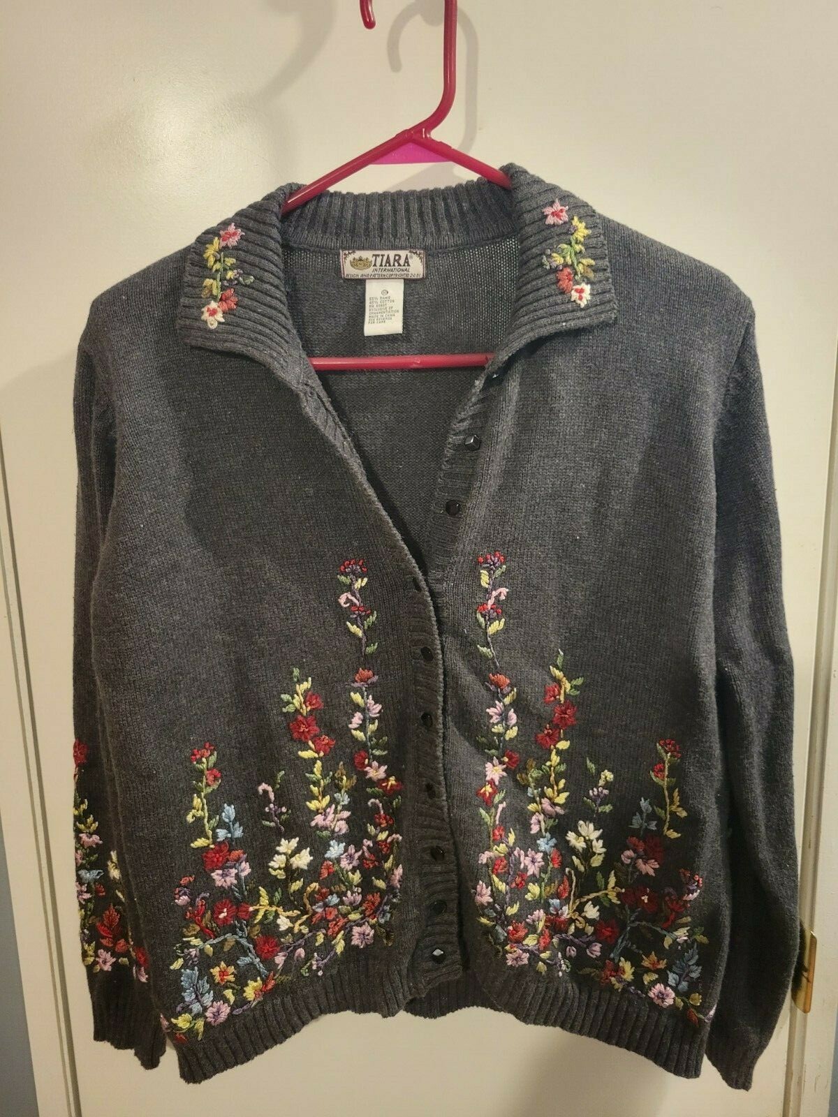 vintage cottagecore tiara international embroidered c… Gem