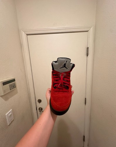 Jordan 5 Raging Bull