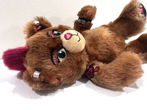 Costruisci un Orso Hot Topic Furry N’ Fierce | Piercing Peluche Tatuato Mohawk Rosso 8” - Foto 3 di 6