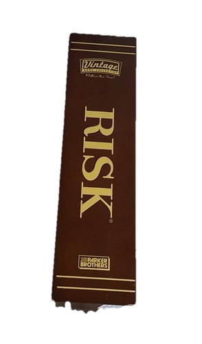 RISK Vintage Game Collection Wooden Bookshelf Box Parker Brothers - Picture 5 of 6