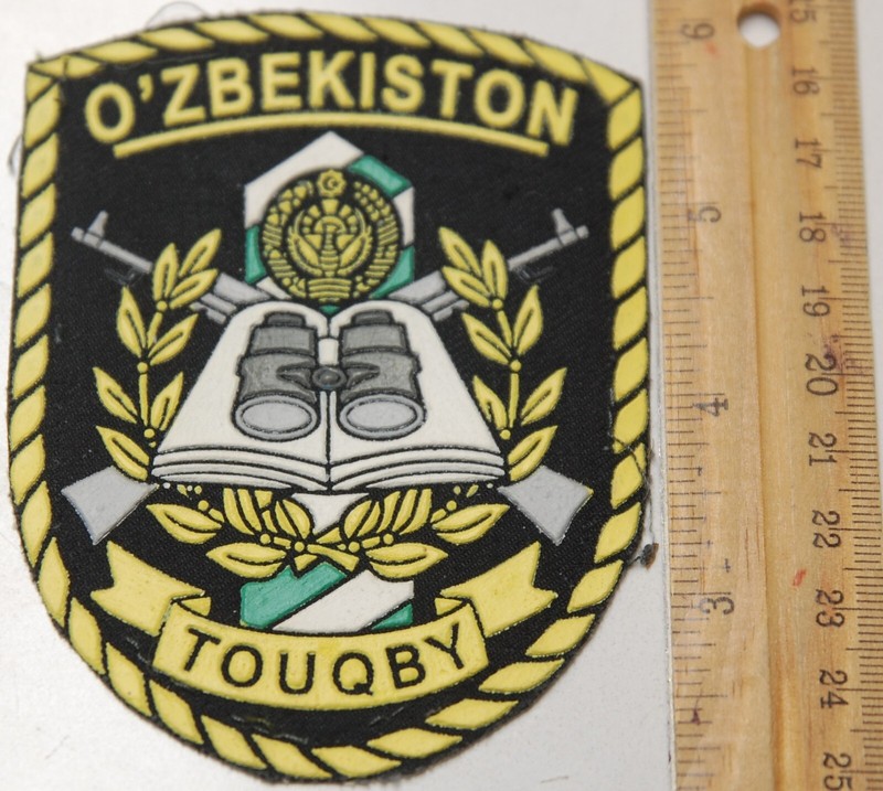 Uzbekistan Uzbek border guards military armed forces patch AK kalashnikov