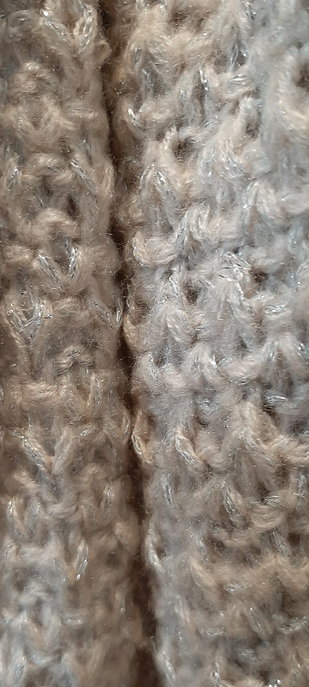 Cejon Infinity Loop Scarf Chunky Knit Silver Meta… - image 3